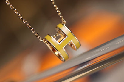 [Stellar Jewelry]POP H PEDANT PINK GOLD