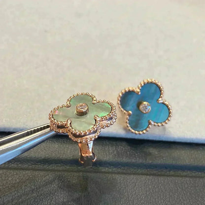 [Stellar Jewelry]CLOVER MEDIUM 1 MOTIFS GRAY MOP  DIAMOND EARRINGS