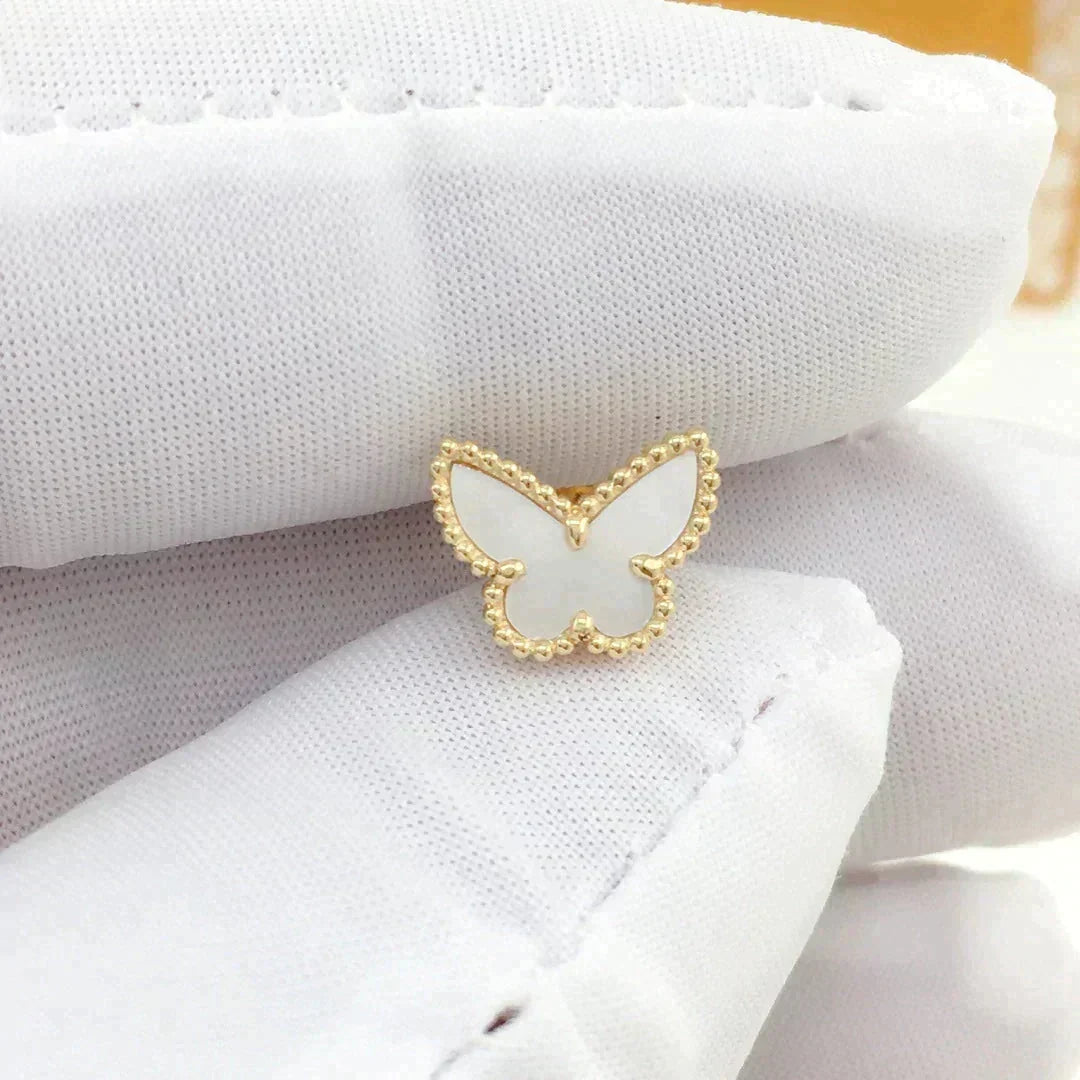 [Stellar Jewelry]SWEET BUTTERFLY MOP EARSTUDS