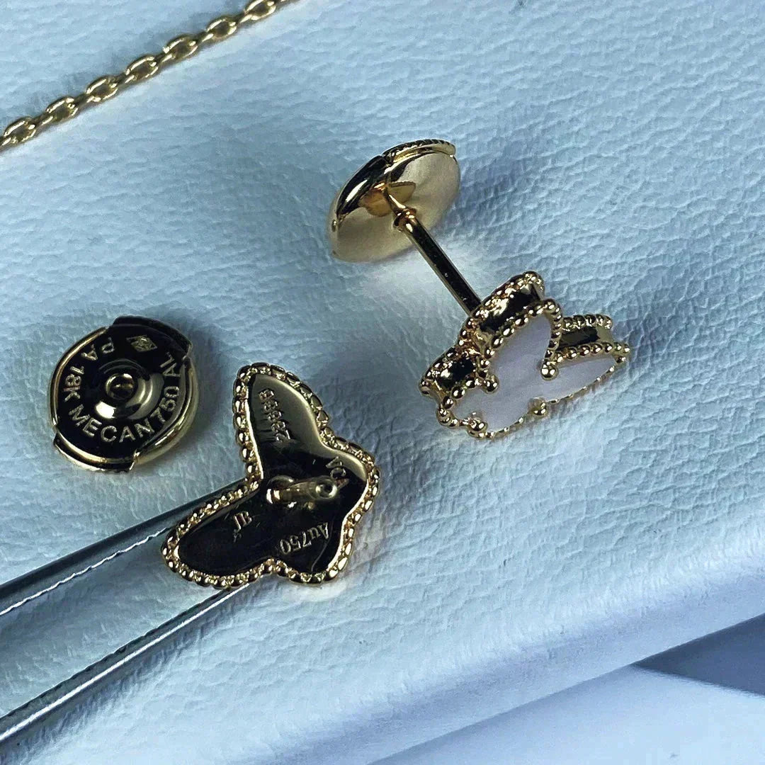 [Stellar Jewelry]SWEET BUTTERFLY MOP EARSTUDS