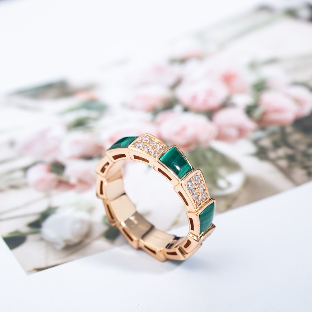 [Stellar Jewelry]SERPENTI RING PINK GOLD MALACHITE DIAMOND PAVED 4MM