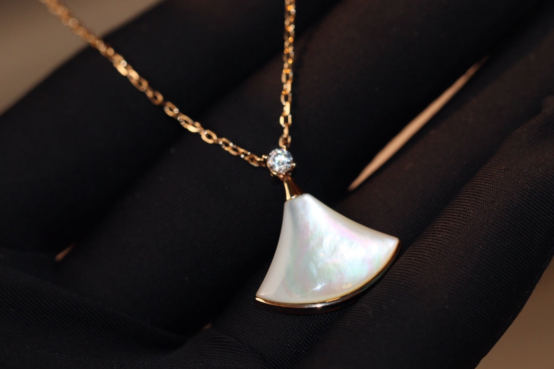 [Stellar Jewelry]DREAM NECKLACE WHITE MOP PINK GOLD 1 DIAMOND