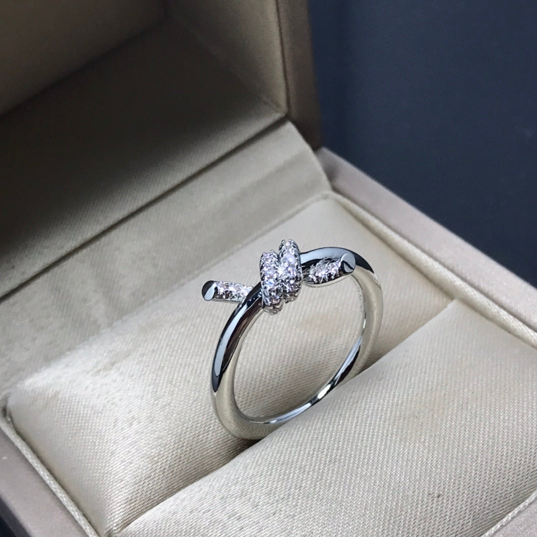 [Stellar jewels]KNOT RING 1.2MM DIAMOND
