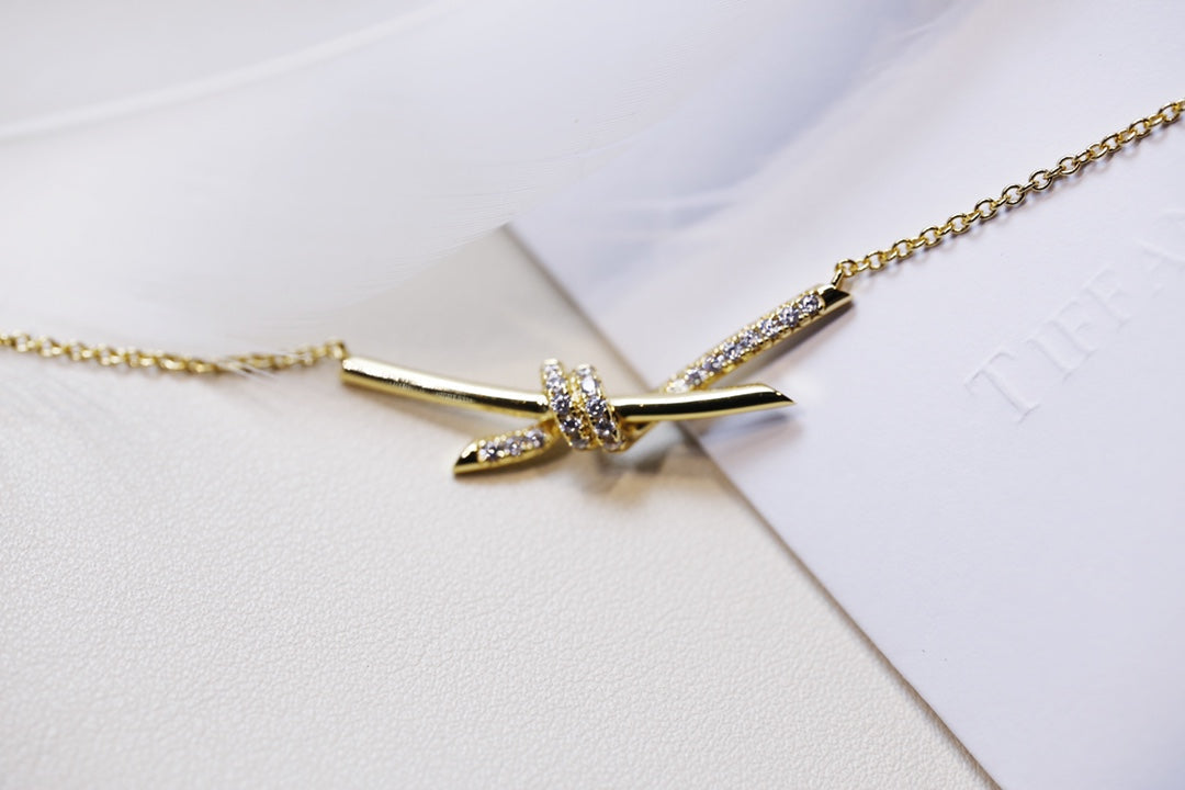 [Stellar jewels]KNOT NECKLACE GOLD DIAMONDS