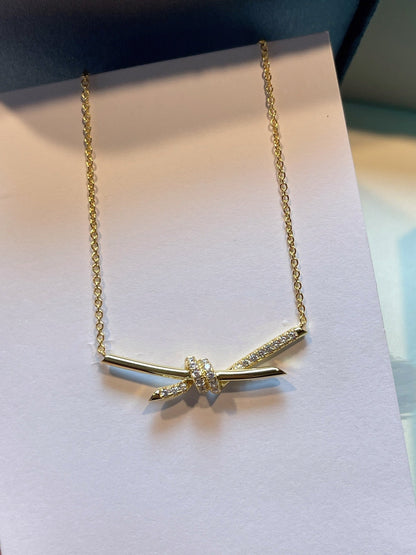 [Stellar jewels]KNOT NECKLACE GOLD DIAMONDS