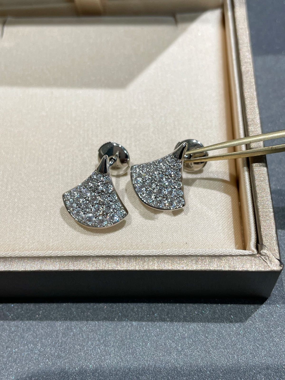 [Stellar Jewelry]DREAM STUD EARRINGS DIAMOND