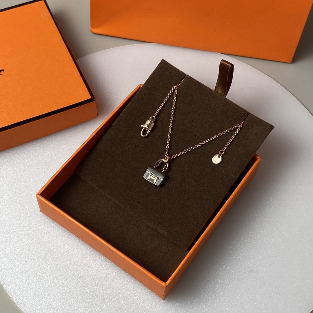 [Stellar Jewelry]CONSTANCE BLACK PEDANT PINK GOLD NECKLACE