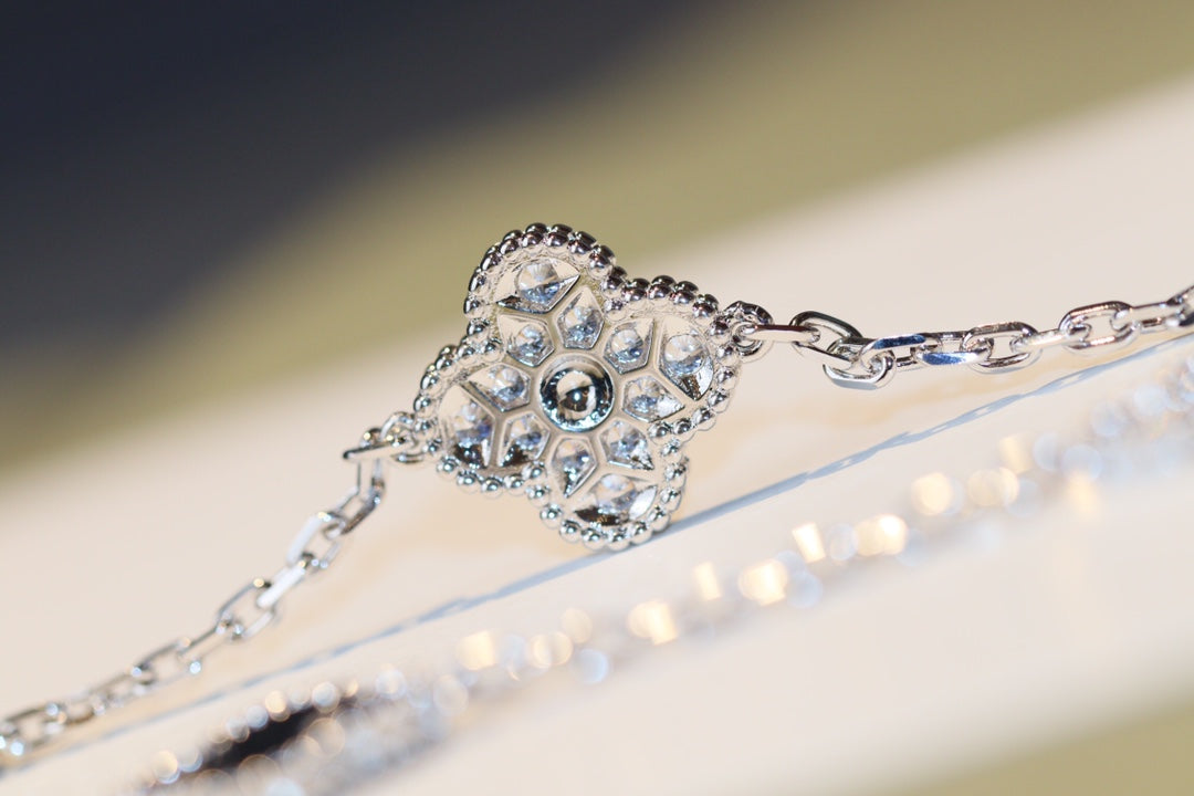 [Stellar Jewelry]CLOVER 20 MOTIFS ONYX DIAMOND SILVER