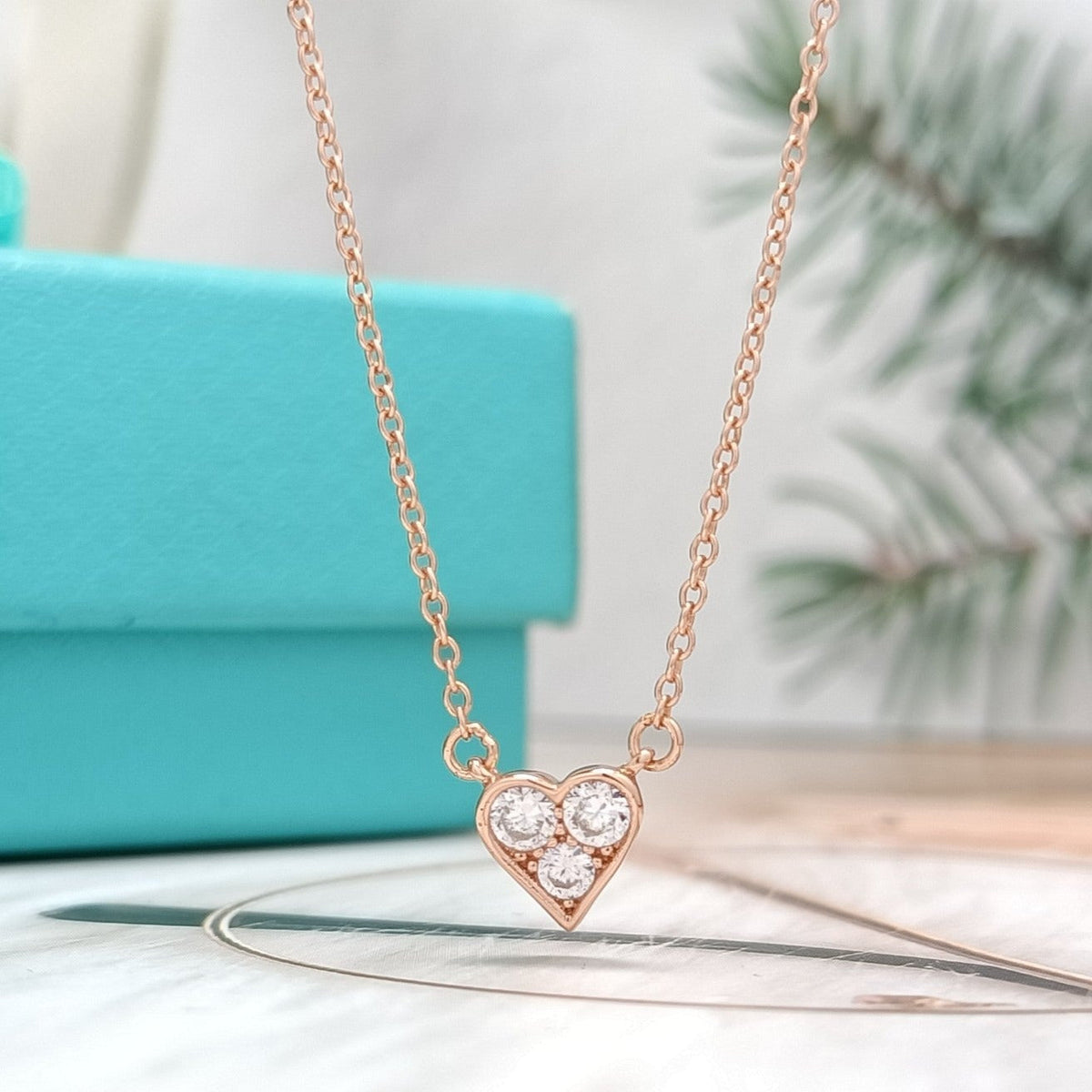 [Stellar jewels]HEART 3 DIAMONDS PEDANT NECKLACE