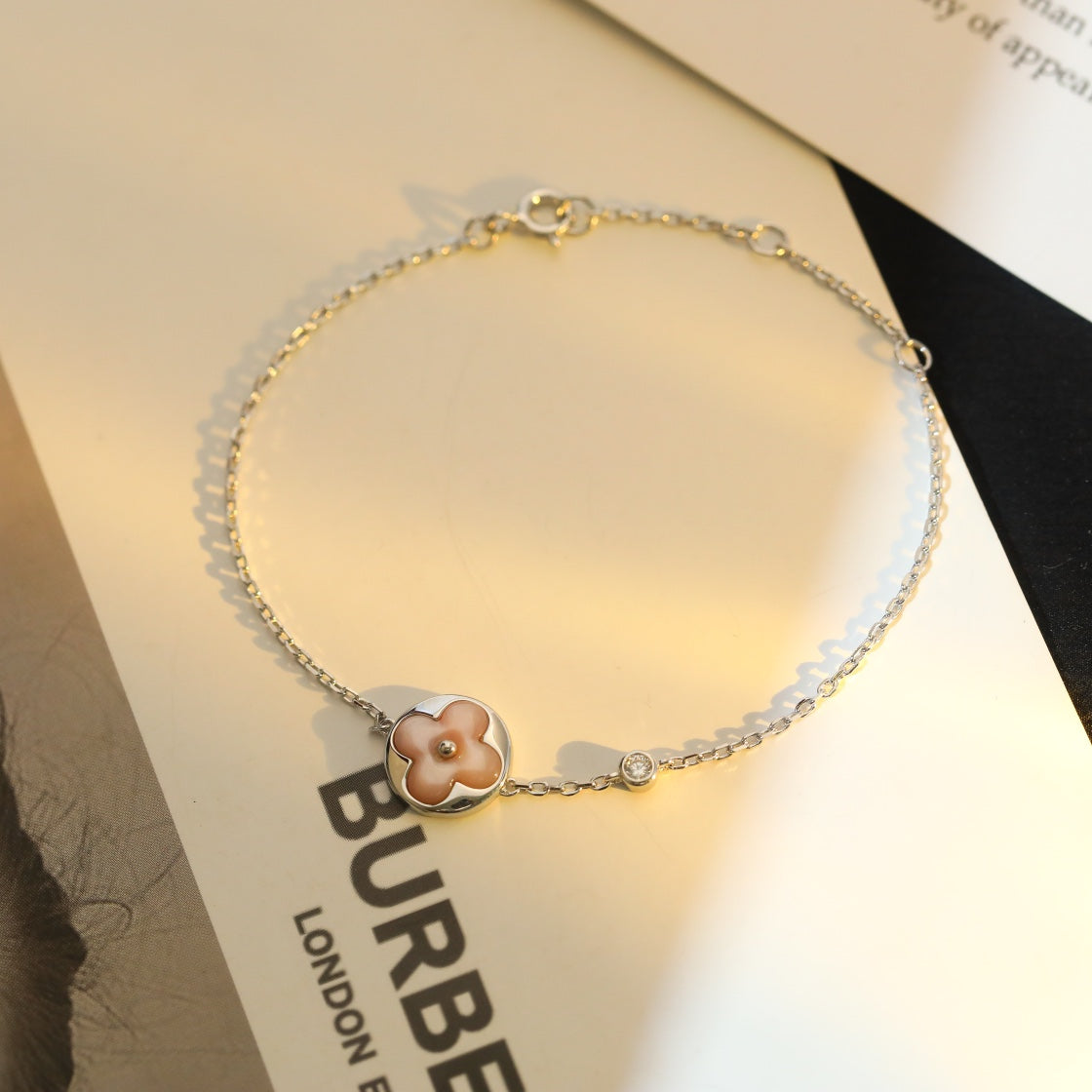 [Stellar Jewelry]SUN MOTIF PINK MOP SILVER BRACELET