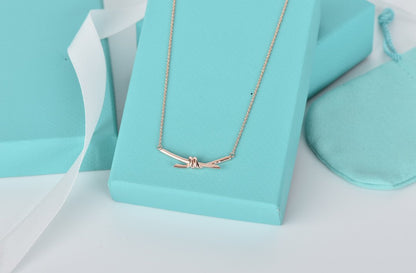 [Stellar jewels]KNOT NECKLACE