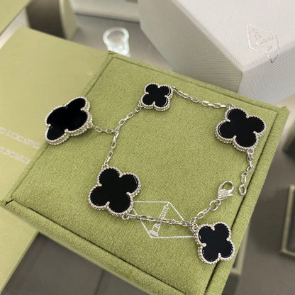 [Stellar Jewelry]CLOVER 5 MOTIFS SIVLER ONYX BRACELET