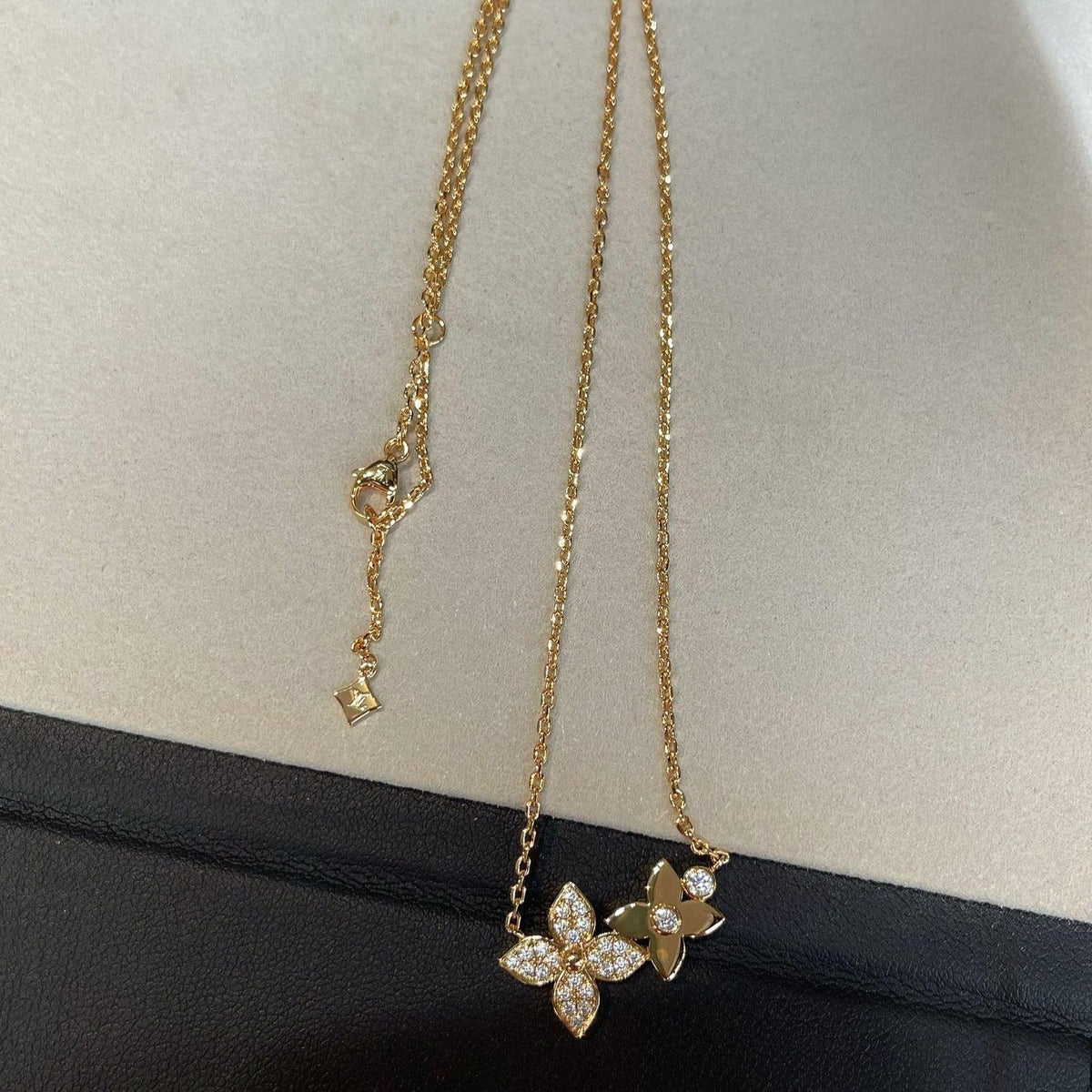 [Stellar Jewelry]STAR BLOSSOM NECKLACE PINK GOLD DIAMONDS