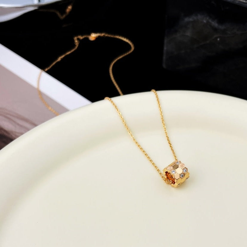 [Stellar Jewelry]BEE MINI PEDANT DIAMOND NECKLACE