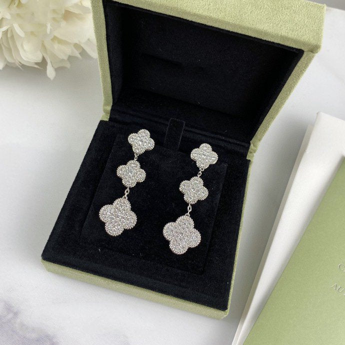 [Stellar Jewelry]CLOVER 3 MOTIF DIAMOND SILVER DROP EARRINGS