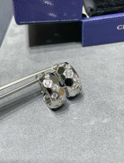 [Stellar Jewelry]BEE LOVE DIAMOND HOOP EARRINGS