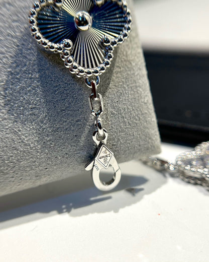[Stellar Jewelry] CLOVER 5 MOTIF LASER BRACELET COLLECTION