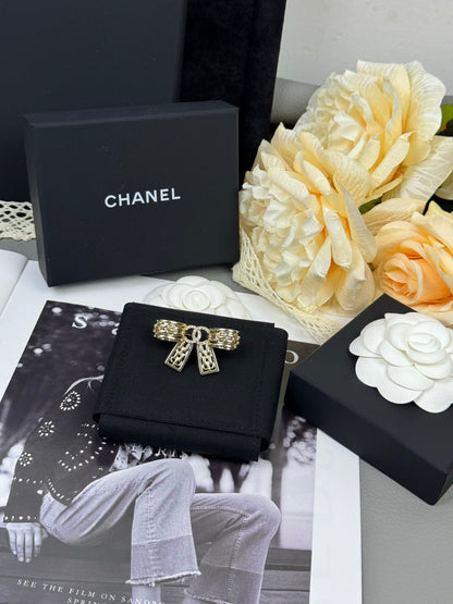 [Stellar Jewelry]25K Hollow Bow Brooch
