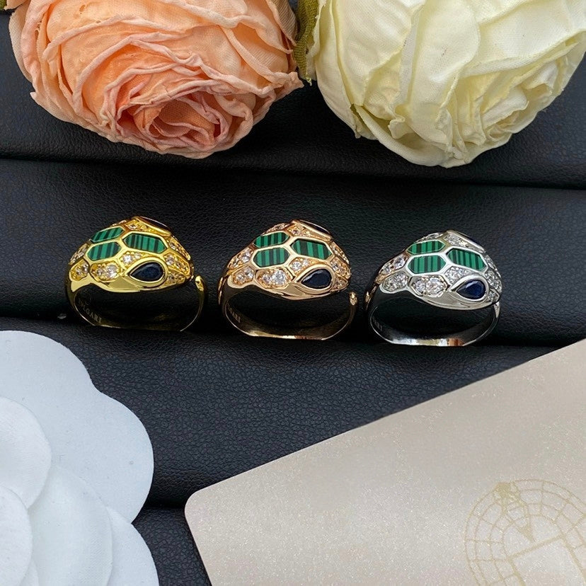 [Stellar Jewelry]BRAND NEW ASSORTED SNAKE HEAD MALACHITE RINGS