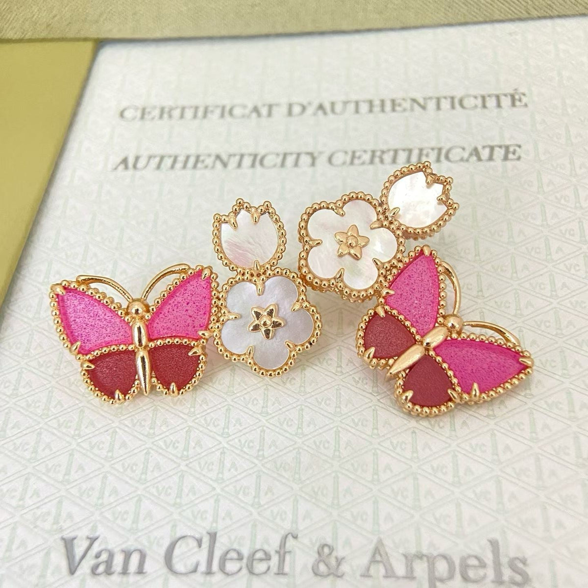 [Stellar  Jewelry]ROSE QUARTZ THREE‑IN‑ONE BUTTERFLY STUD EARRINGS