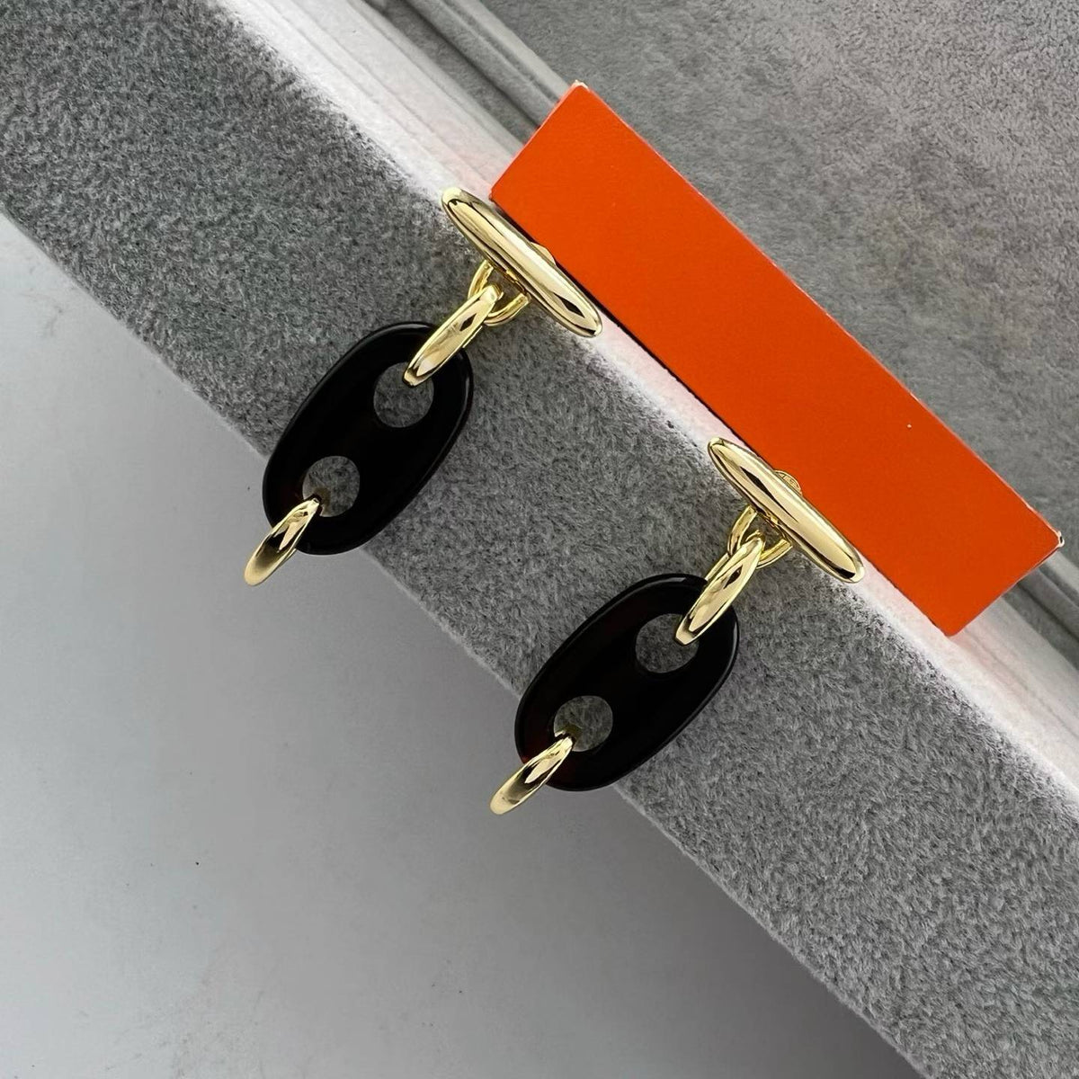 [Stellar Jewelry]BROWN PIG NOSE EARRINGS