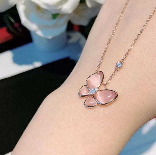 [Stellar Jewelry]BUTTERFLY PINK MOTHER-OF-PEARL DIAMOND NECKLACE