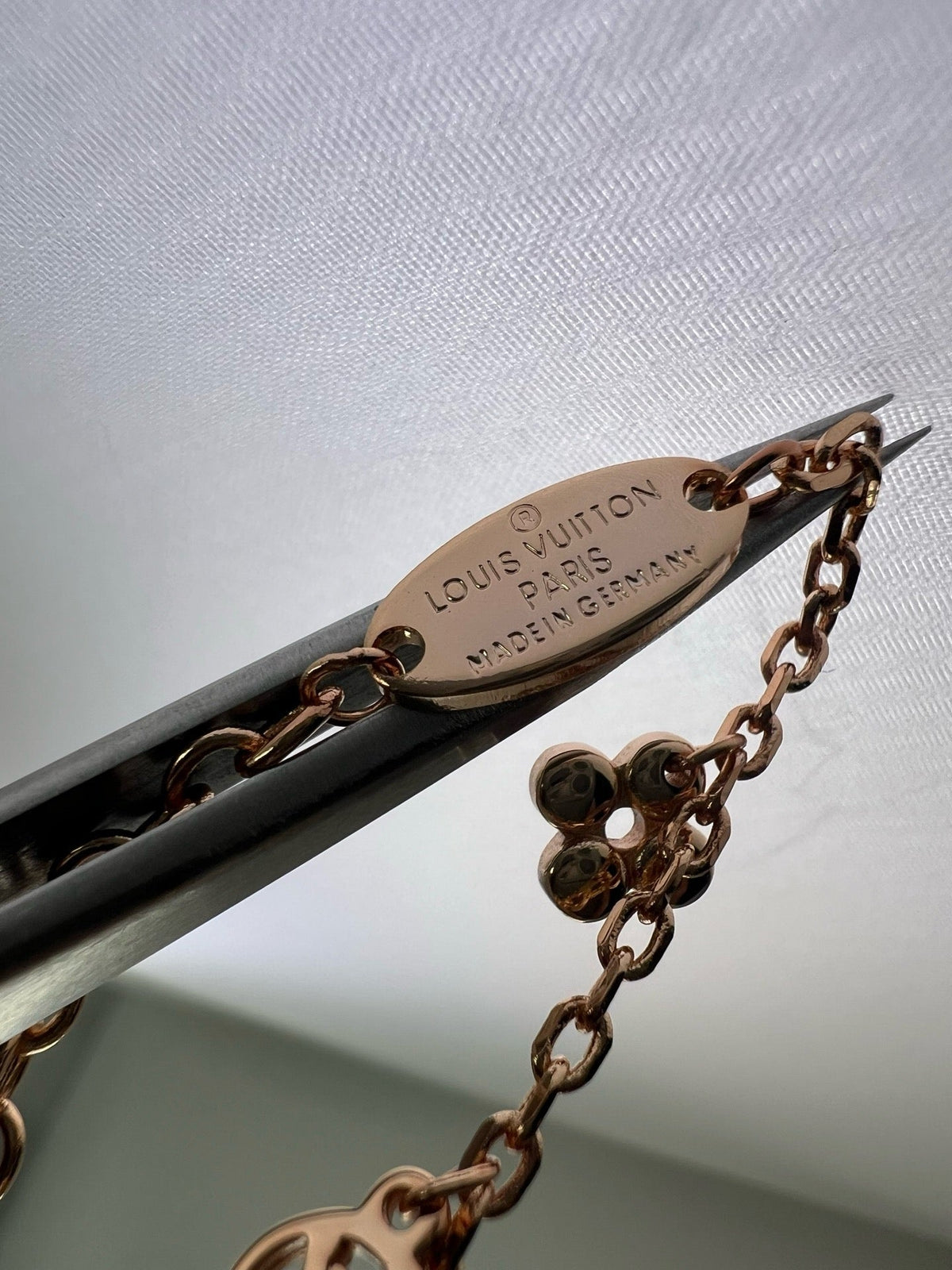 [Stellar Jewelry]SMOOTH MULTI FLOWER BRACELET