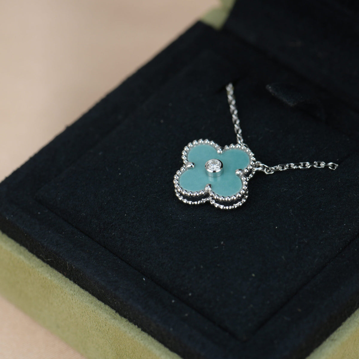 [Stellar Jewelry]CLOVER 15MM DIAMOND SVRES PORCELAIN  NECKLACE SILVER