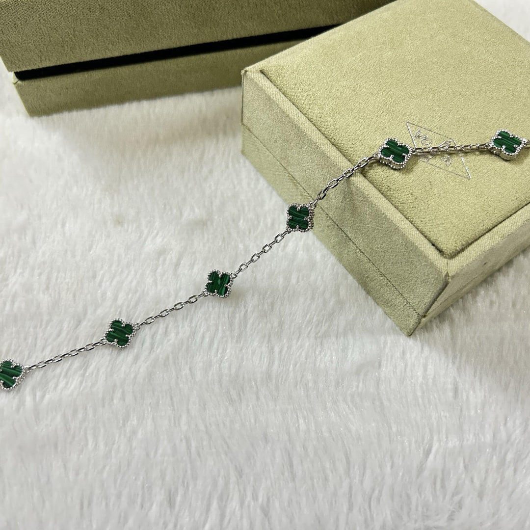 [Stellar Jewelry]CLOVER 6 MOTIF MALACHITE BRACELET