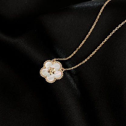 [Stellar Jewelry]LUCKY  WHITE MOP  PLUM BLOSSOM NECKLACE