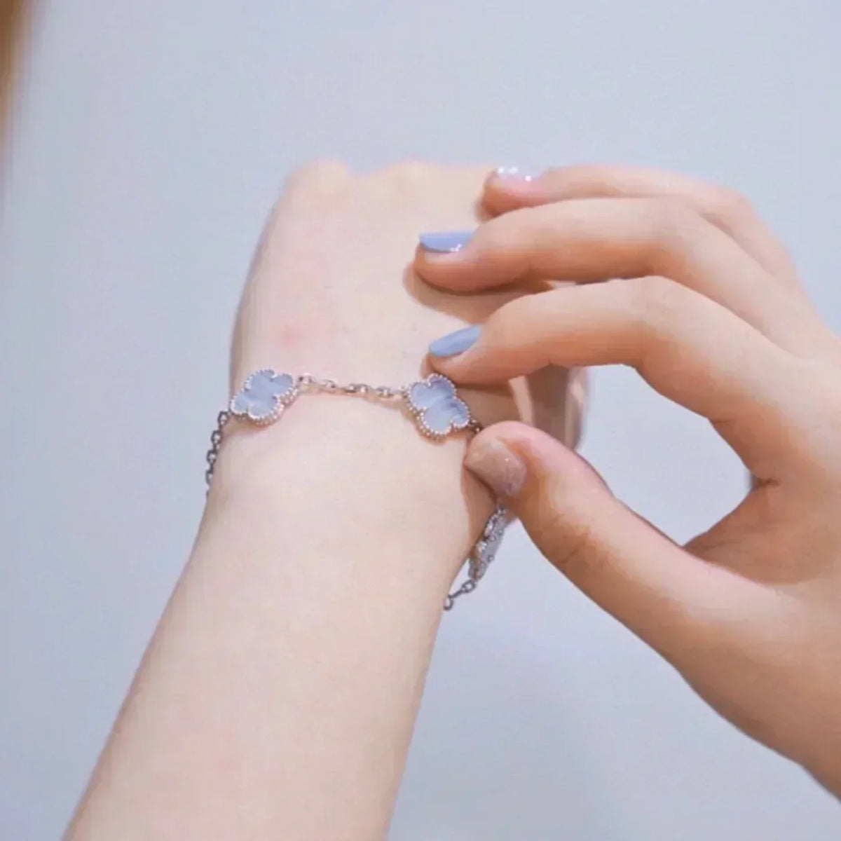 [Stellar Jewelry] CLOVER 5 MOTIF PURPLE CHALCEDONY BRACELET COLLECTION