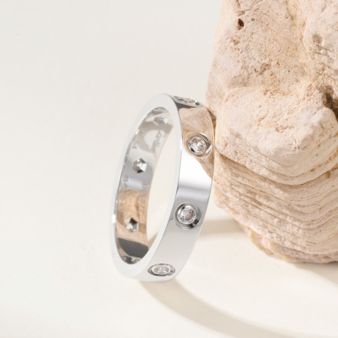 [Stellar Jewelry]LOVE 4MM 8 DIAMOND RING