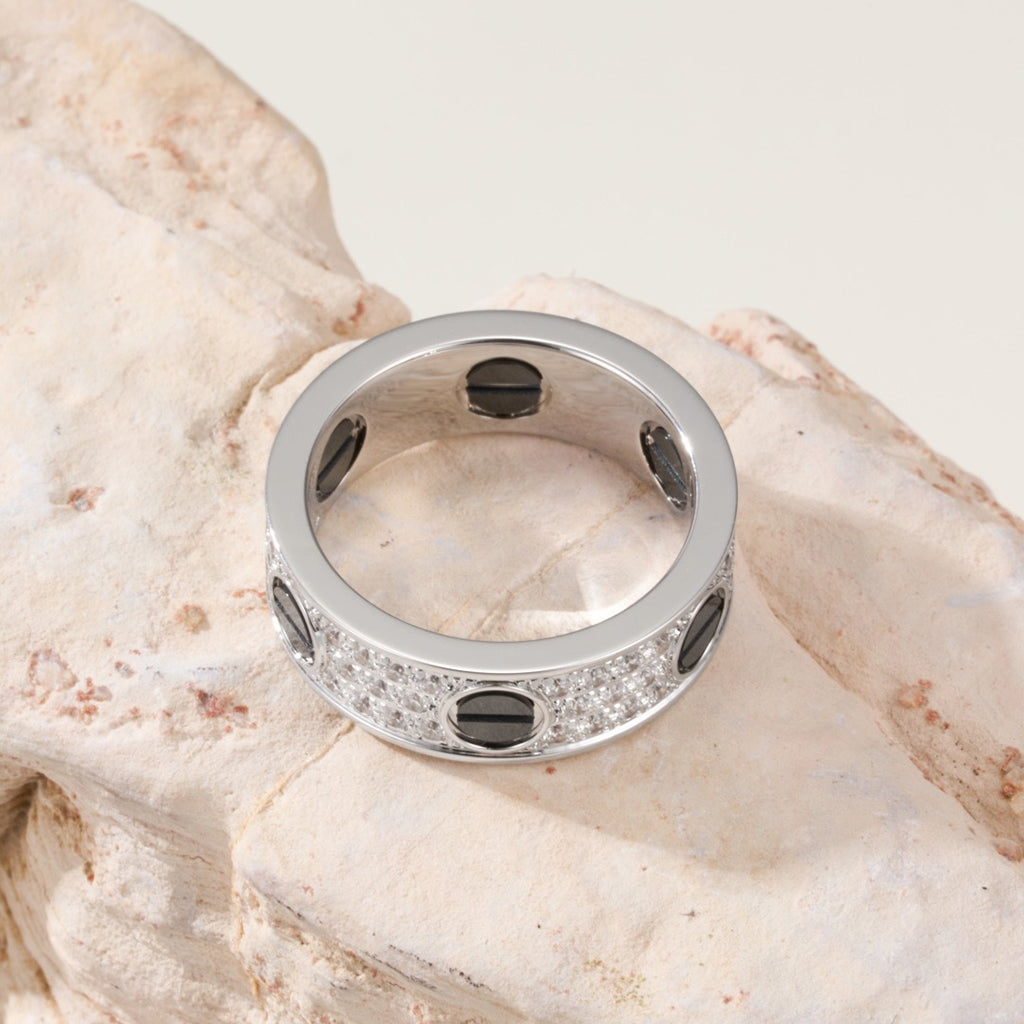 [Stellar Jewelry]LOVE RING 5.5MM DIAMONDS PAVED CERAMIC