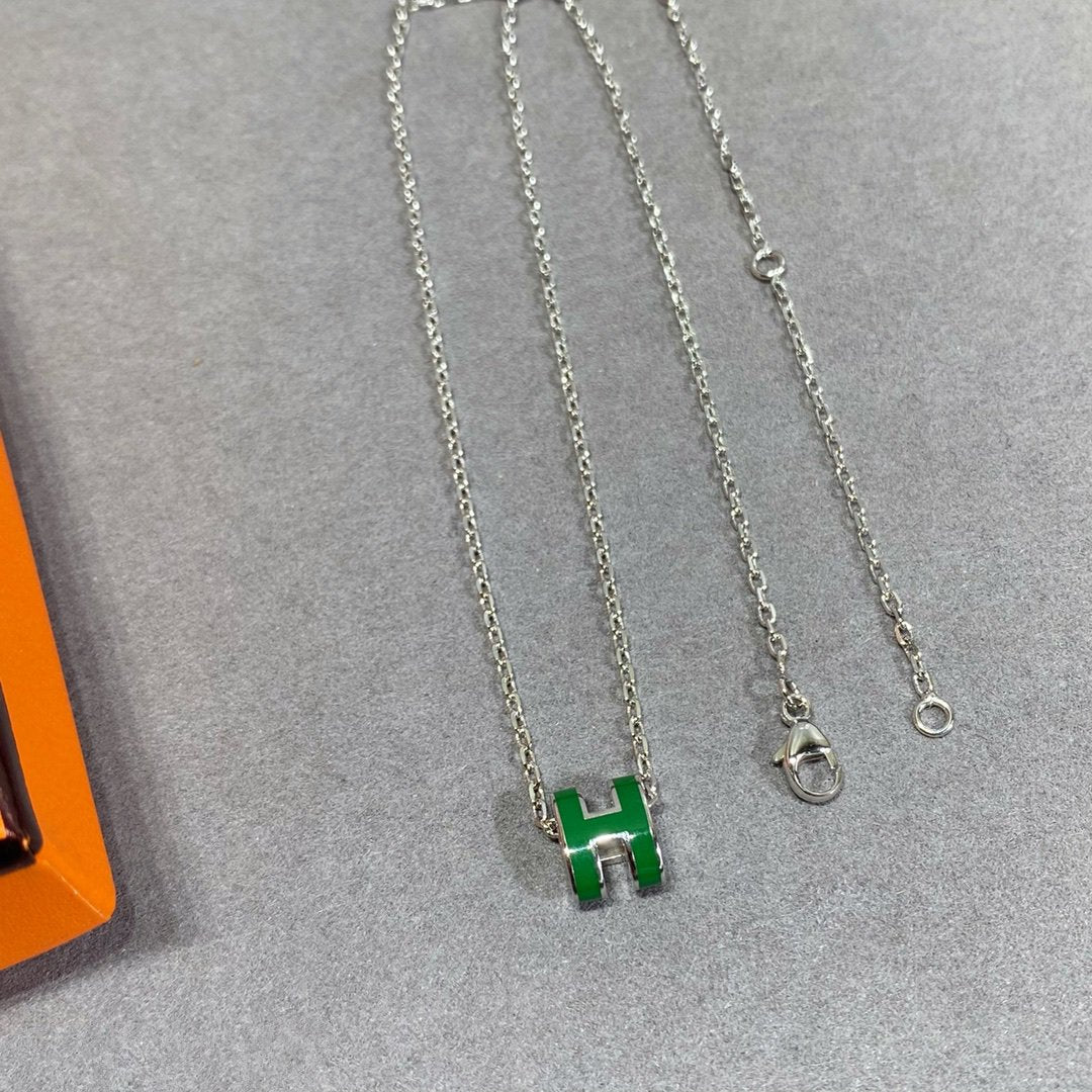 [Stellar Jewelry]POP H GREEN NECKLACE SILVER AND GOLD
