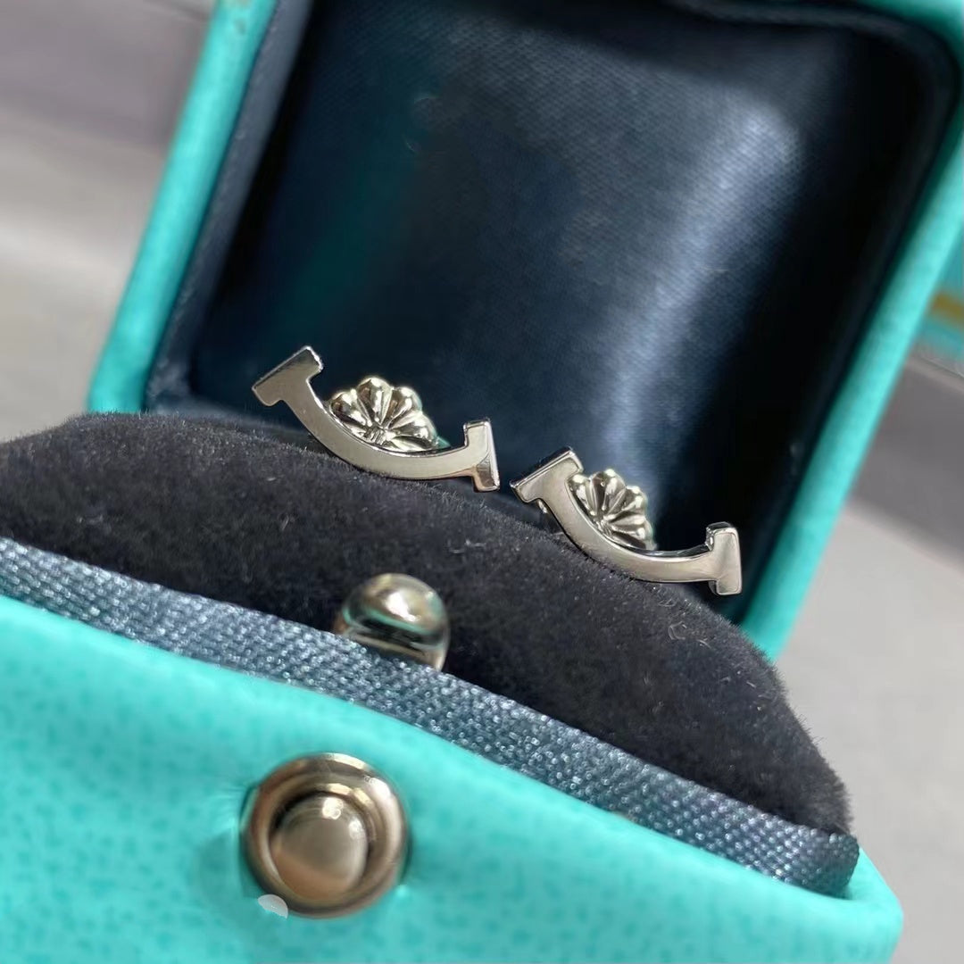 [Stellar jewels]SMILE EARRINGS