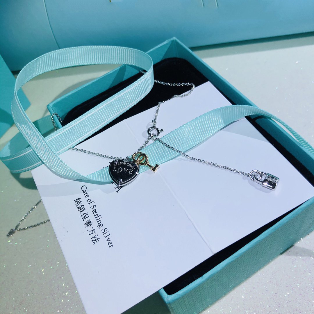 [Stellar jewels]LOVE HEART TAG KEY NECKLACE