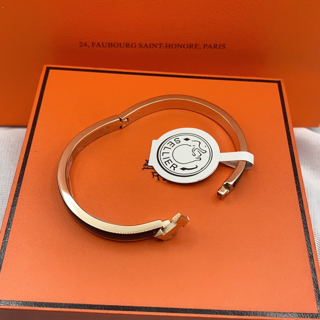 [Stellar Jewelry]CLASSIC HM CLIC BLACK 8MM ENAMEL BRACELET