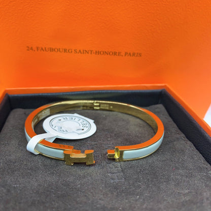 [Stellar Jewelry]CLASSIC HM CLIC GREEN 8MM ENAMEL BRACELET