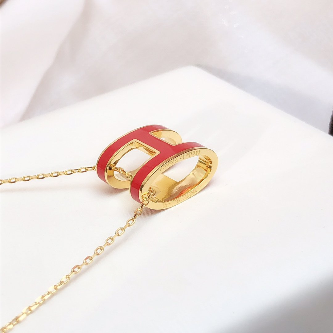 [Stellar Jewelry]HM CLIC RED ENAMEL GOLD NECKLACE