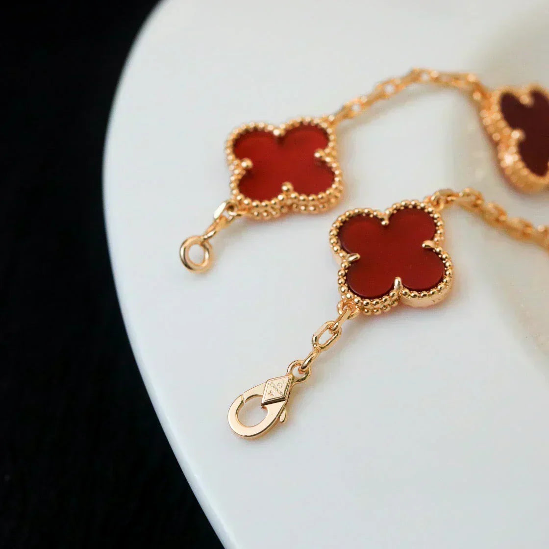 [Stellar Jewelry] CLOVER 5 MOTIF RED CORNELIAN BRACELET COLLECTION