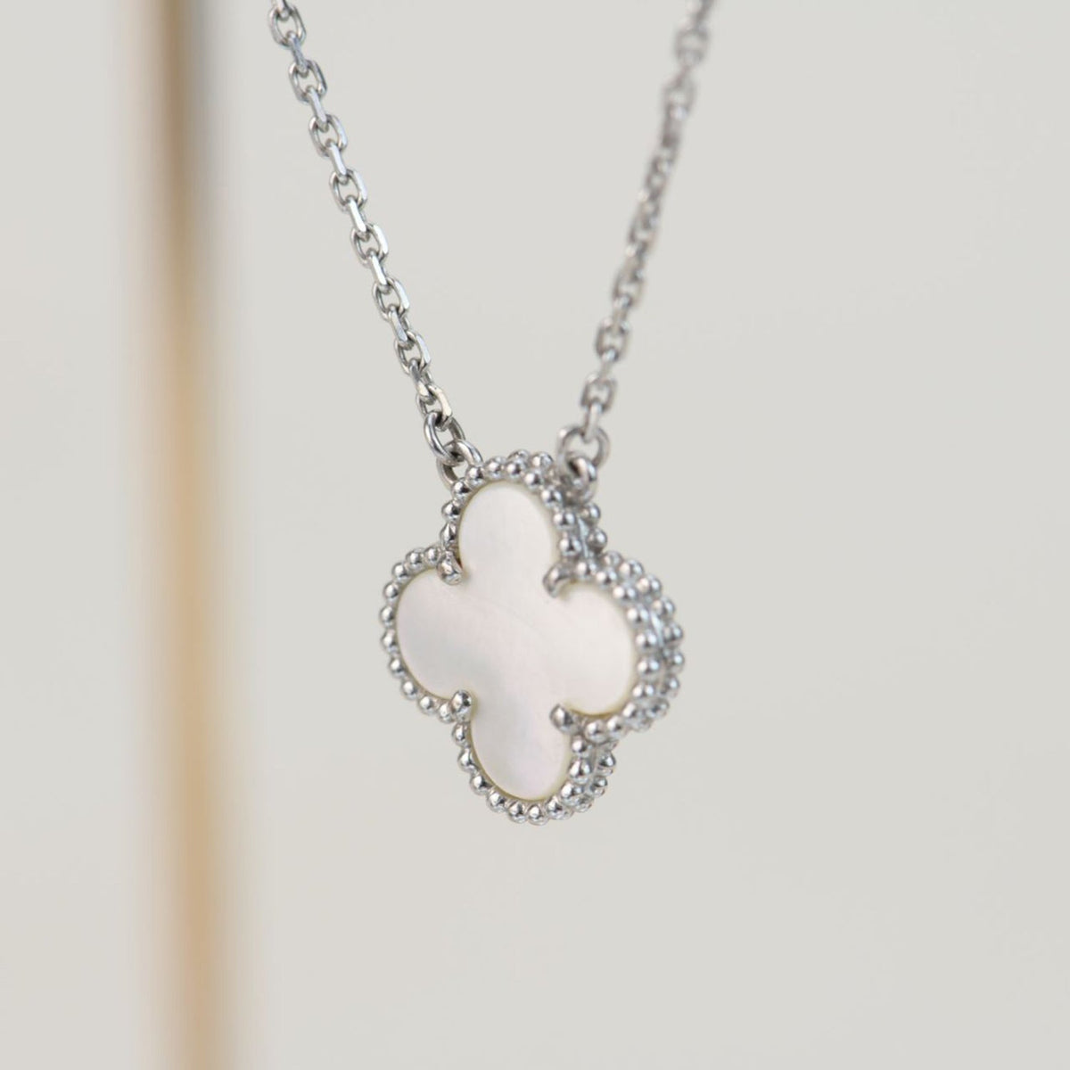 [Stellar Jewelry]CLOVER  15MM WHITE MOTHER-OF-PEARL SILVER
