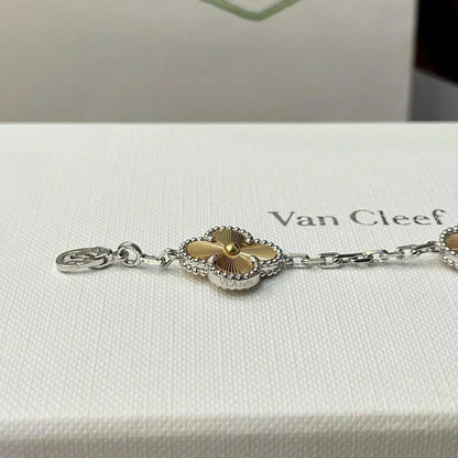 [Stellar Jewelry] CLOVER 5 MOTIF LASER BRACELET COLLECTION