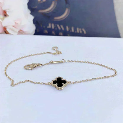 [Stellar Jewelry]CLOVER ONYX SINGLE FLOWER BRACELET
