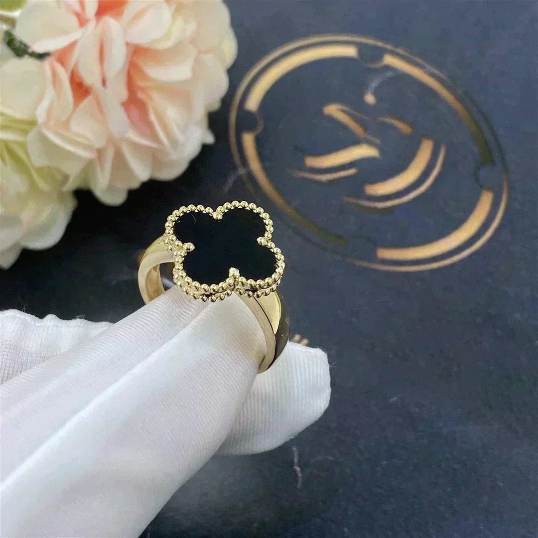 [Stellar Jewelry]CLOVER ONYX RING
