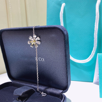 [Stellar jewels]FLOWER RETURN TO TIF BRACELET